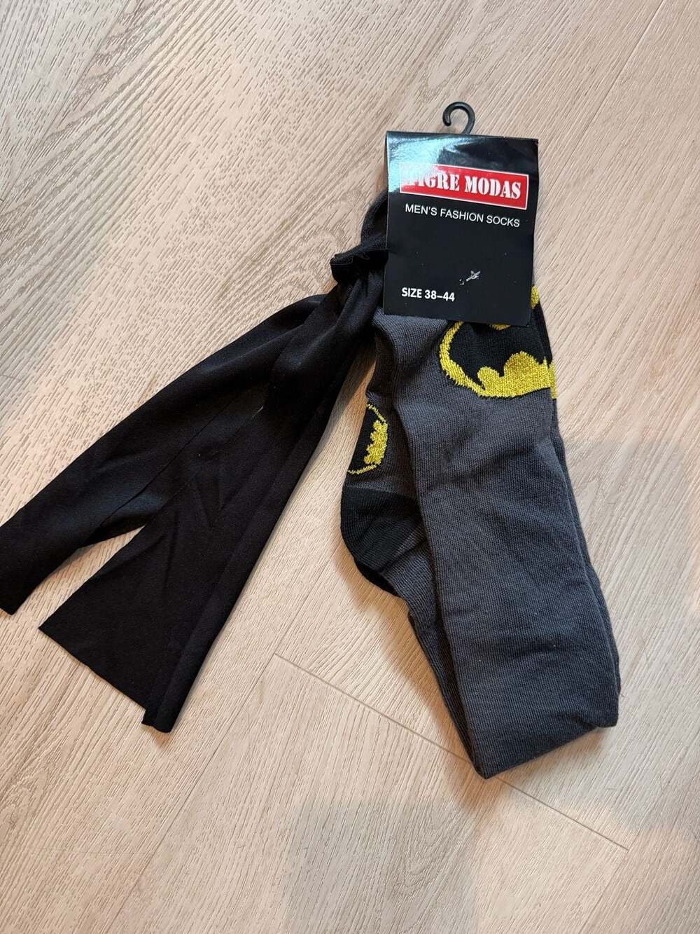 Tigre Modas Batman Socks Size 38-44 Cape Gray Black